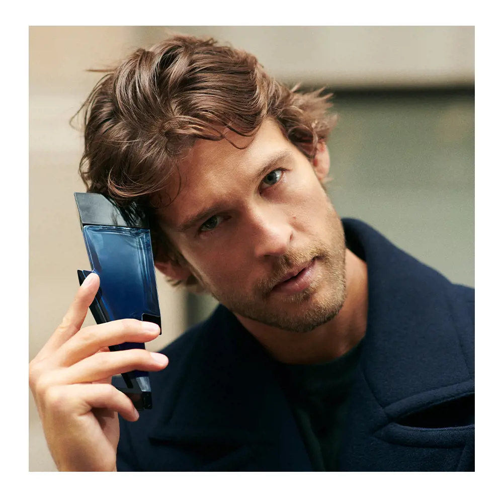 BAD BOY COBALT Eau de Parfum (Nam) 4 Dầu thơm Carolina Herrera BAD BOY COBALT Eau de Parfum (Nam)