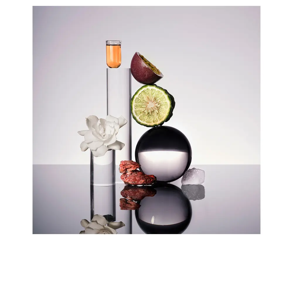 212 VIP Eau de Parfum (Nữ) 7 Carolina Herrera 212 Vip Eau de Parfum Spray 80 ml 8411061711767