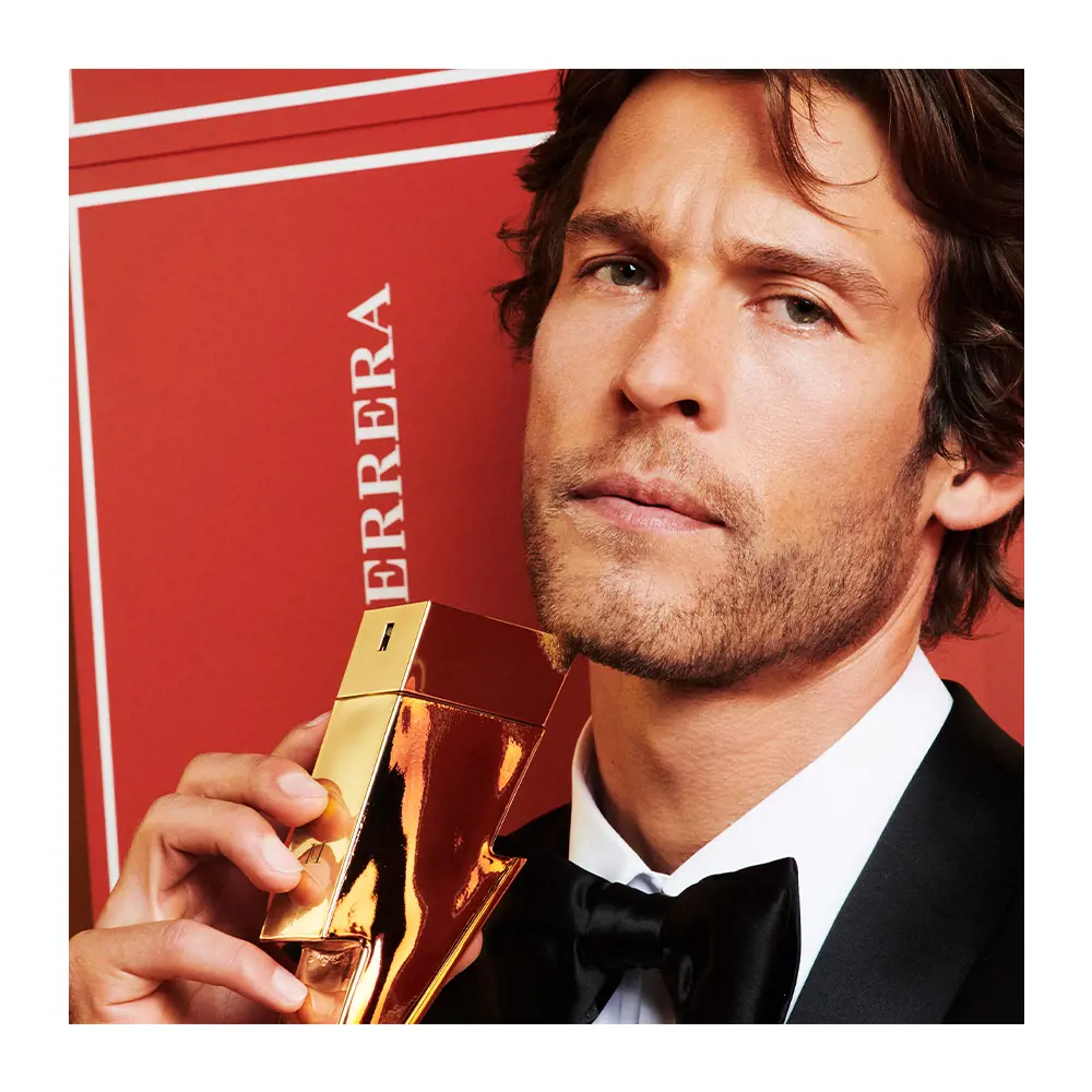 BAD BOY Eau de Toilette (Nam) 7 Carolina Herrera Bad Boy Gold Fantasy Eau de Toilette Spray Limited Edition 100 ml 8411061028933